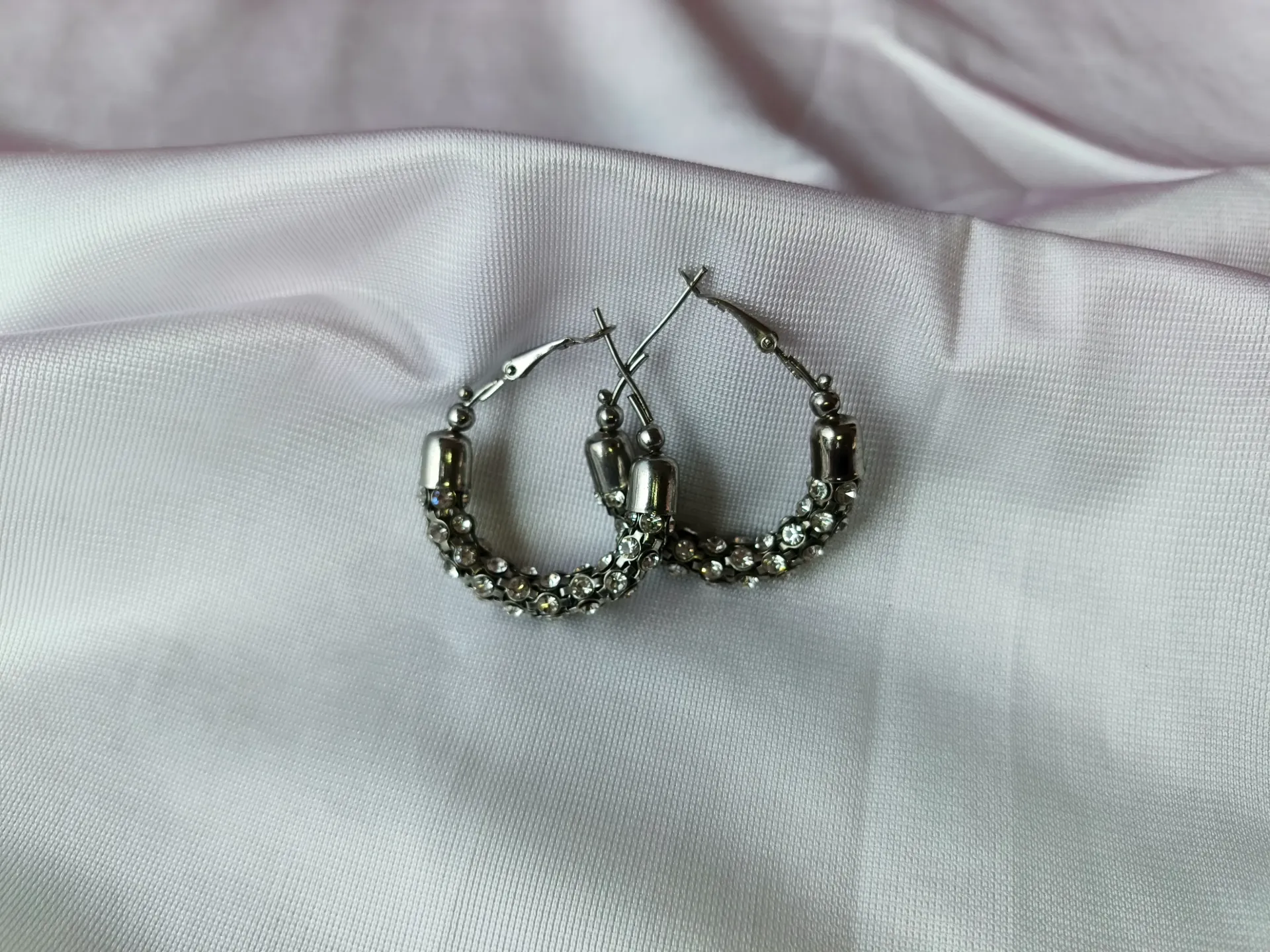 Crystal-studded Silver Hoops Earrings